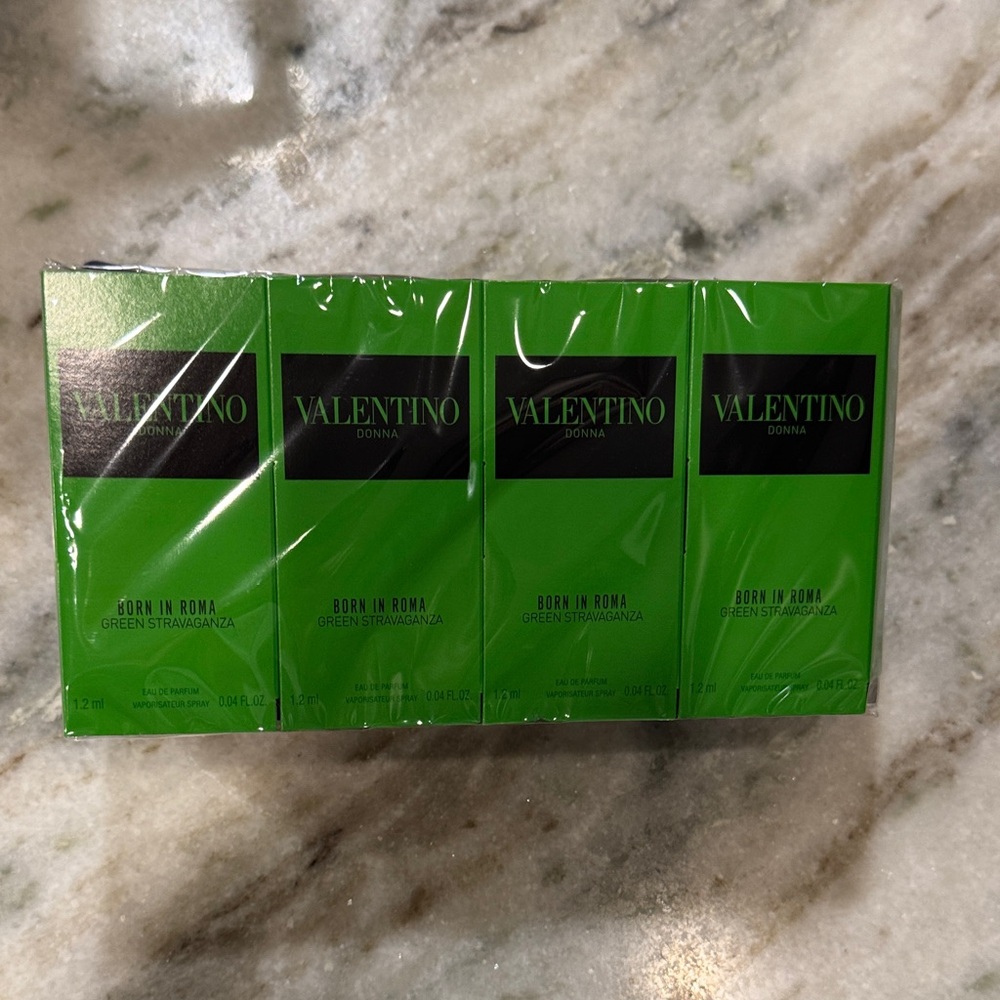 Valentino Donna Born in Roma Green Stravaganza - Bright Green & Black